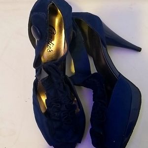 Blue ruffled heals